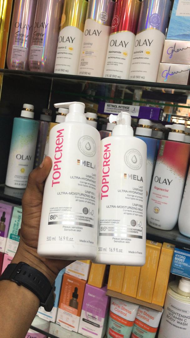 MELA Unifying Ultra-Moisturizing Milk